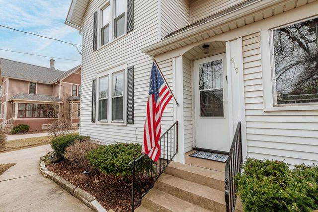 517 McCall STREET, Waukesha, WI 53186