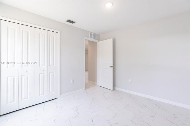 2004 Rosa Court 2004, Lehigh Acres, FL 33972