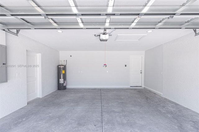 2004 Rosa Court 2004, Lehigh Acres, FL 33972