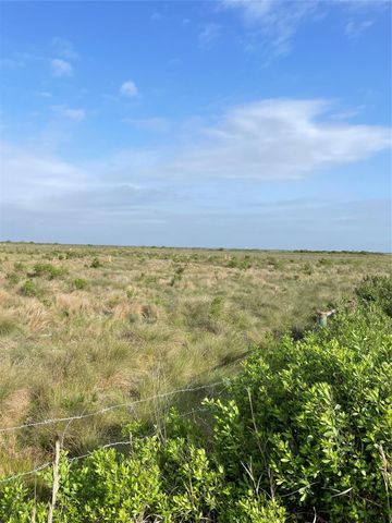 0 Harbor Dr, Hitchcock, TX 77563