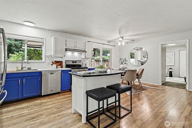 29751 3rd Avenue S, Federal Way, WA 98003