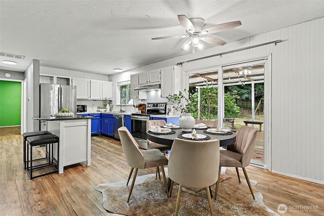 29751 3rd Avenue S, Federal Way, WA 98003