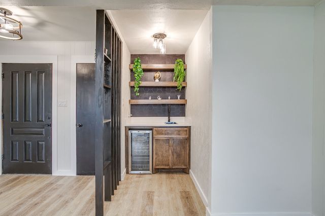 6604 Ems Court, Fort Worth, TX 76116