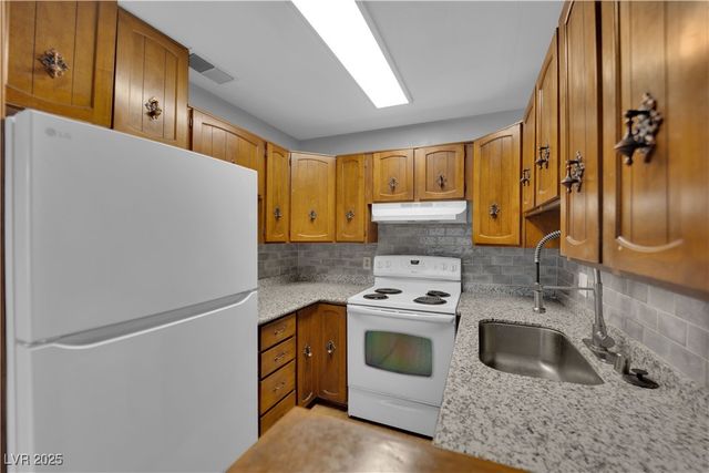 304 Orland Street 53, Las Vegas, NV 89107