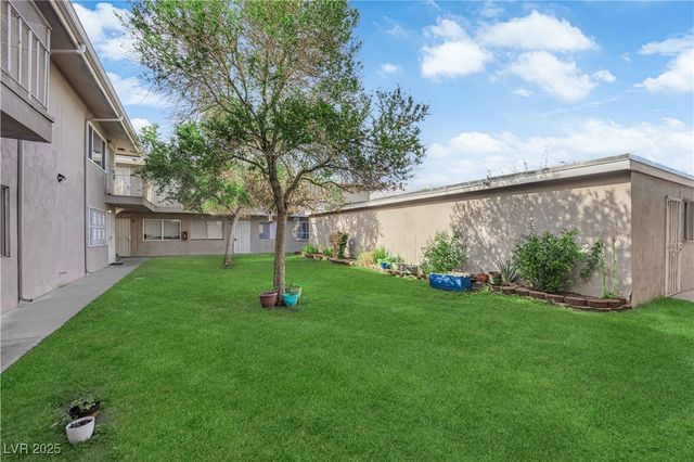 304 Orland Street 53, Las Vegas, NV 89107