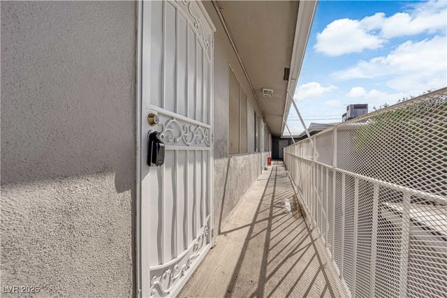 304 Orland Street 53, Las Vegas, NV 89107