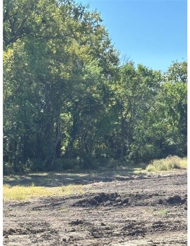 9 NW Creekside Street, Johnston, IA 50131