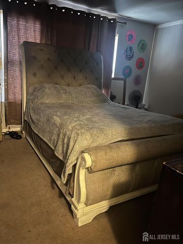 446 Great Beds Court, Perth Amboy, NJ 08861