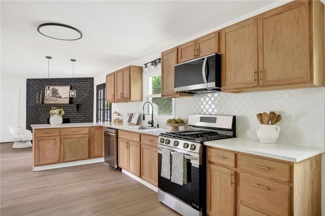 4559 Pembroke Drive, Smyrna, GA 30082