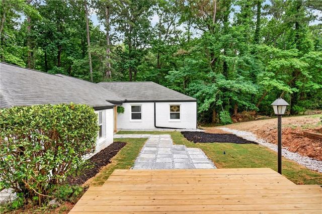 4559 Pembroke Drive, Smyrna, GA 30082