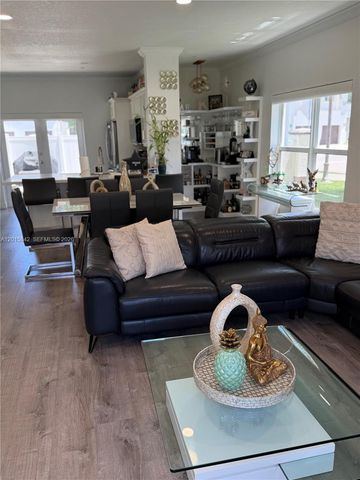 2824 SW 145th Ct 2824, Miami, FL 33175