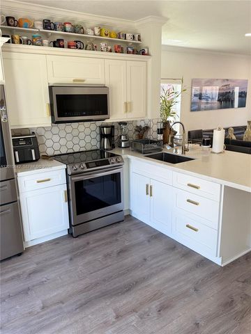 2824 SW 145th Ct 2824, Miami, FL 33175