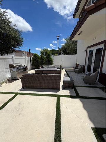 2824 SW 145th Ct 2824, Miami, FL 33175