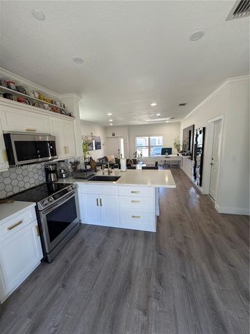 2824 SW 145th Ct 2824, Miami, FL 33175