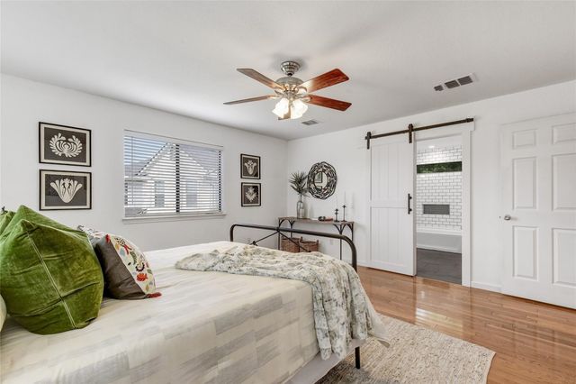2408 W Messick LOOP, Round Rock, TX 78681
