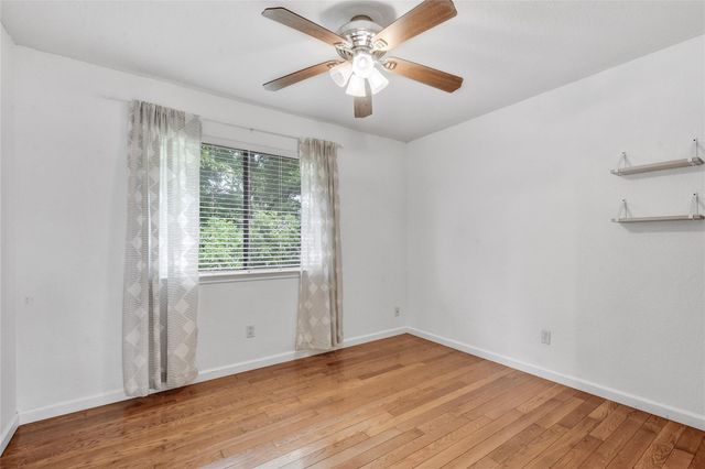 2408 W Messick LOOP, Round Rock, TX 78681