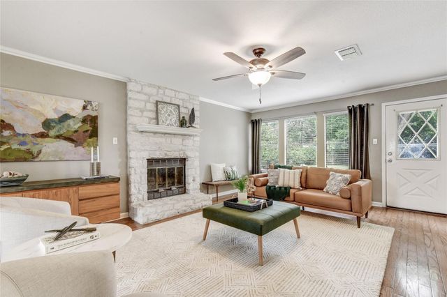 2408 W Messick LOOP, Round Rock, TX 78681