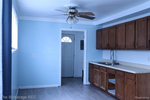 34861 John Street, Wayne, MI 48184