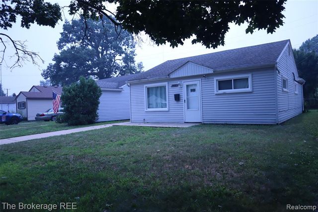 34861 John Street, Wayne, MI 48184