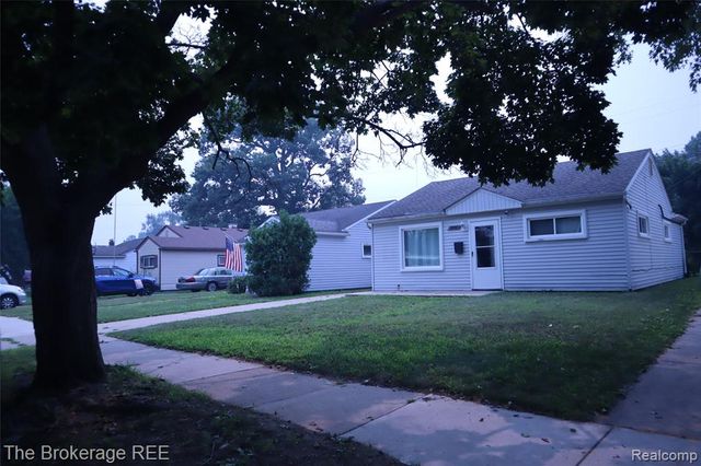 34861 John Street, Wayne, MI 48184