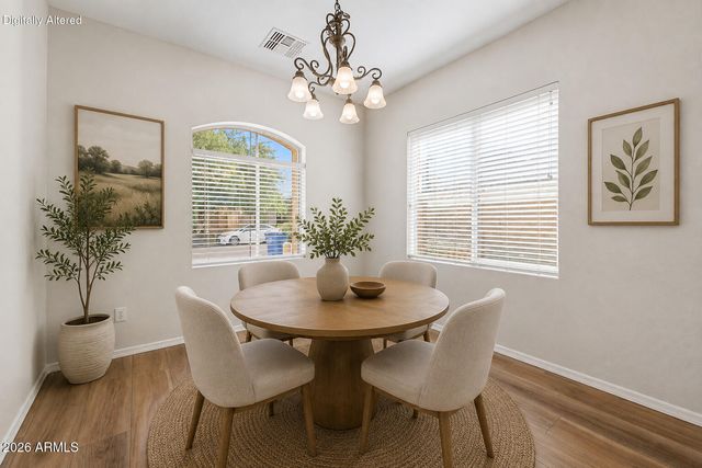 9124 W BERKELEY Road, Phoenix, AZ 85037