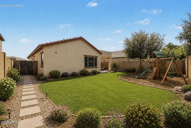 9124 W BERKELEY Road, Phoenix, AZ 85037