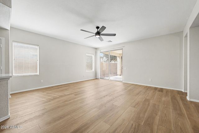 9124 W BERKELEY Road, Phoenix, AZ 85037