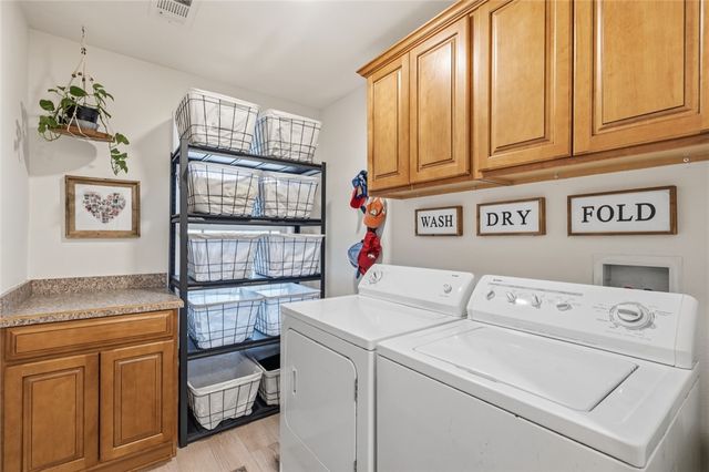 562 Rheas Mill Road, Farmington, AR 72730