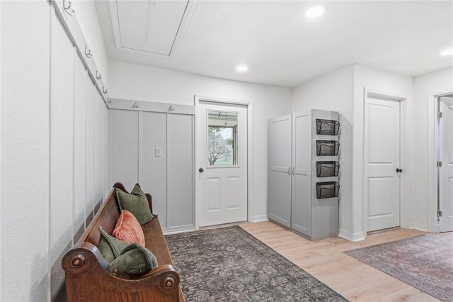 562 Rheas Mill Road, Farmington, AR 72730
