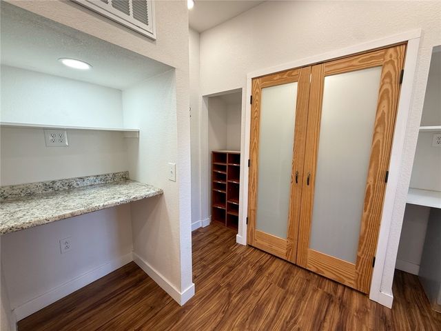 562 Rheas Mill Road, Farmington, AR 72730