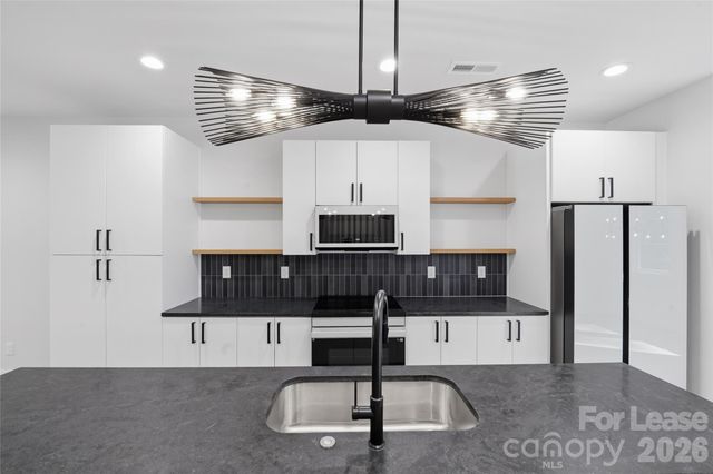1360 Briar Creek Road, Charlotte, NC 28205