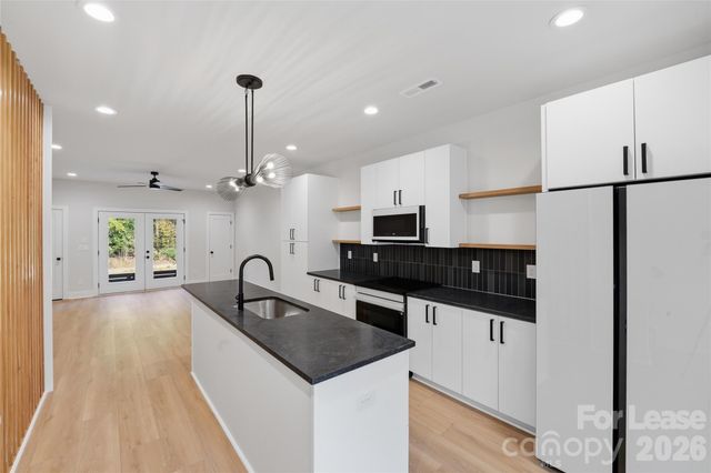 1360 Briar Creek Road, Charlotte, NC 28205
