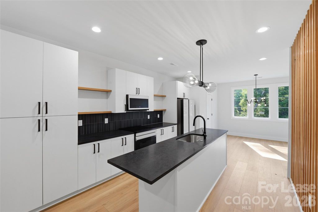 1360 Briar Creek Road, Charlotte, NC 28205