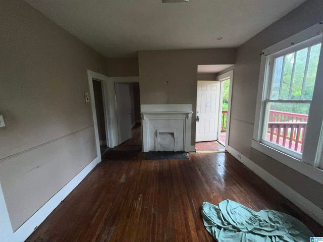 311 RUTLEDGE DRIVE, Midfield, AL 35228