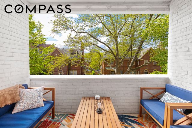 3441 85th St Apt 2R, New York City, NY 11372