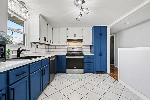 16615 W 145th Place, Lockport, IL 60441