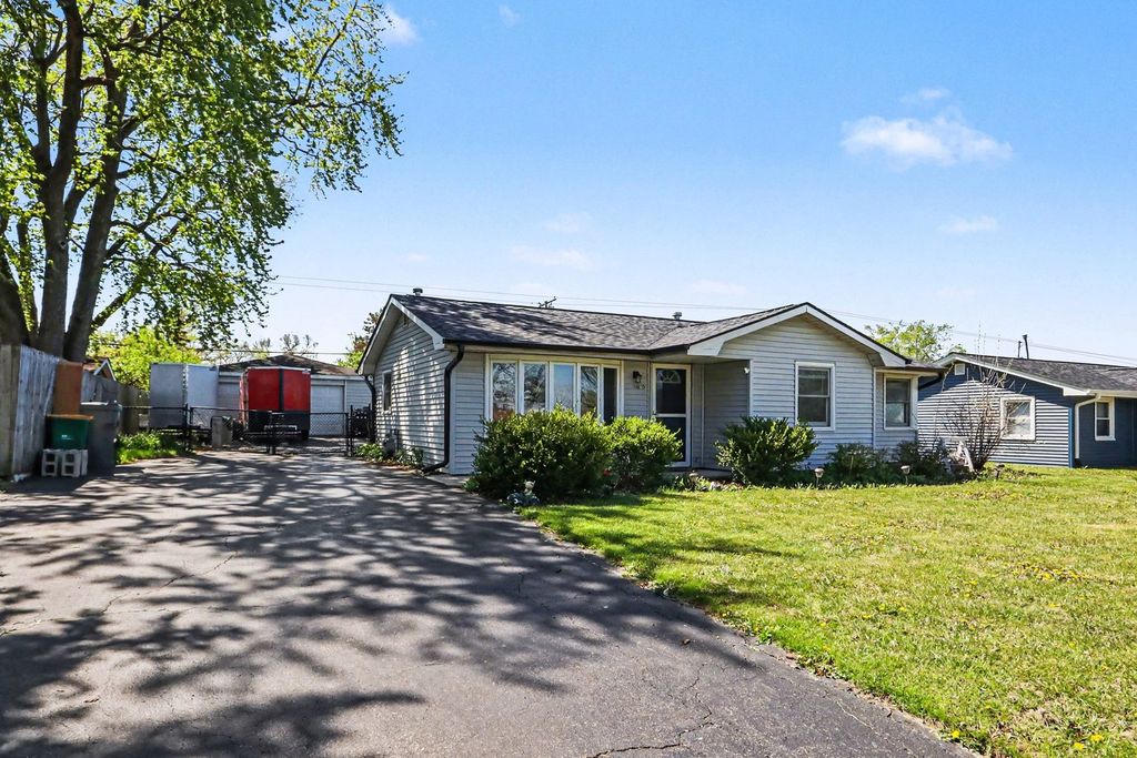 16615 W 145th Place, Lockport, IL 60441