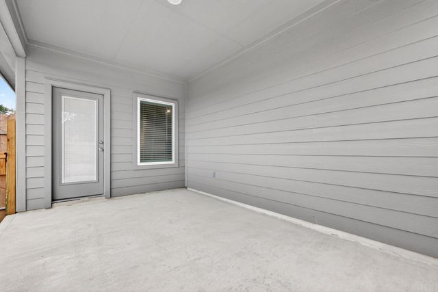 24856 Springbluff Valley Court, Magnolia, TX 77355