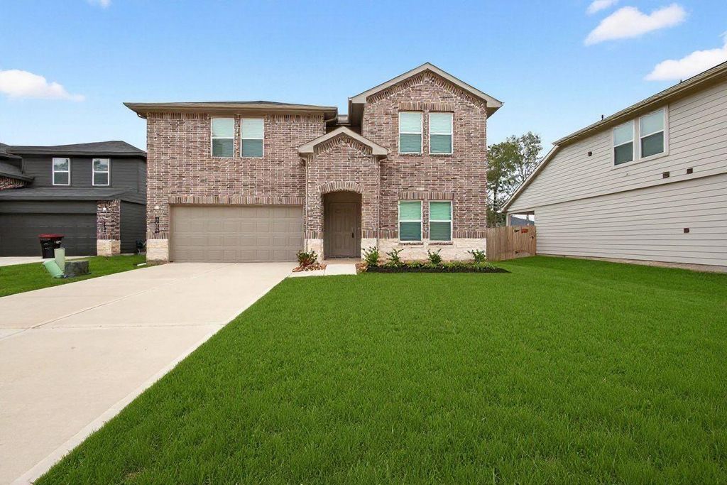 24856 Springbluff Valley Court, Magnolia, TX 77355