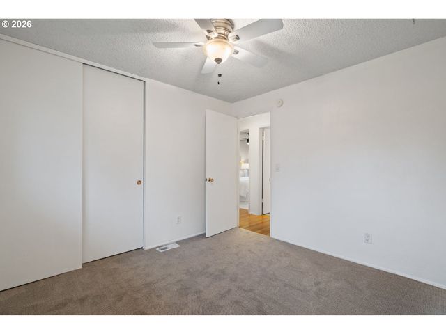 11920 Sw NORTH DAKOTA St, Portland, OR 97223