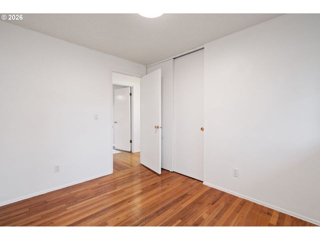 11920 Sw NORTH DAKOTA St, Portland, OR 97223