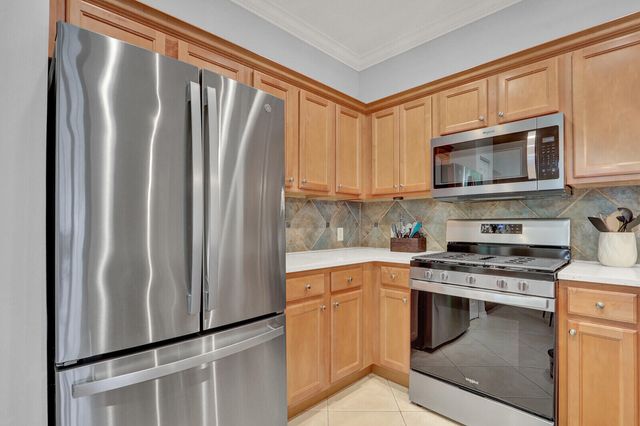 196 Evergrene Parkway, Palm Beach Gardens, FL 33410