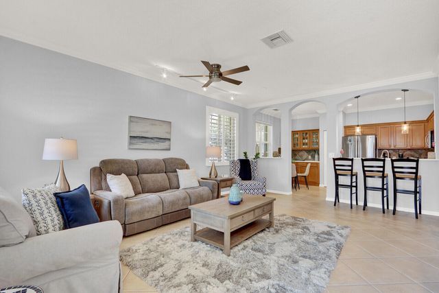 196 Evergrene Parkway, Palm Beach Gardens, FL 33410