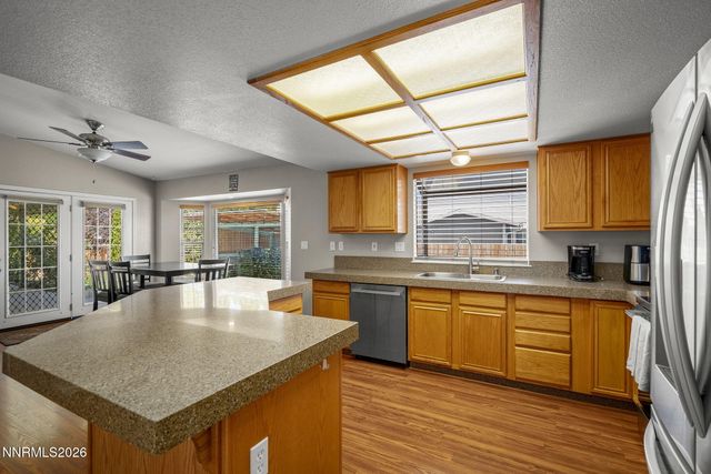 1419 Rosy Finch Drive, Sparks, NV 89441