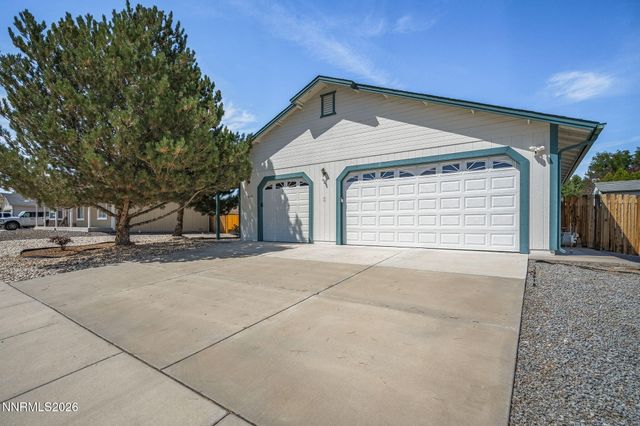 1419 Rosy Finch Drive, Sparks, NV 89441