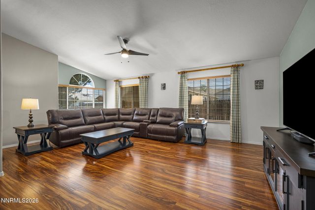 1419 Rosy Finch Drive, Sparks, NV 89441