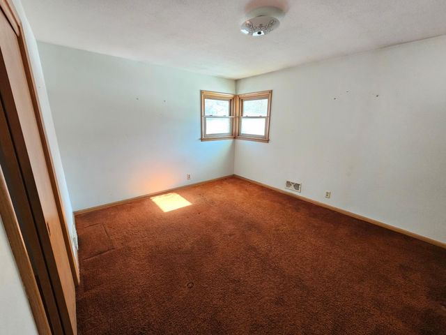 513 54th Avenue NE, Fridley, MN 55421