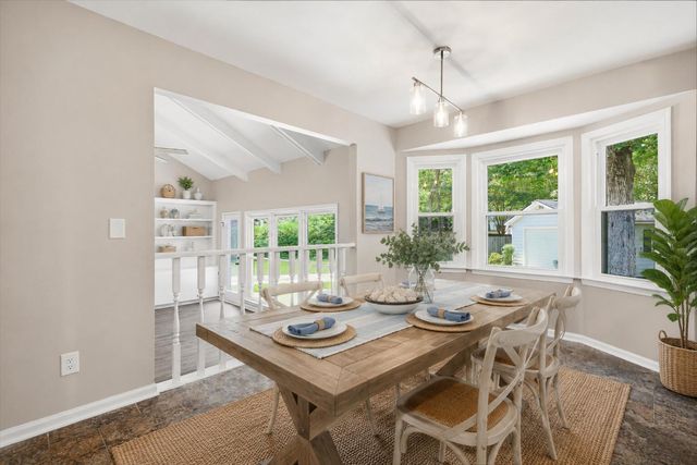 126 Fox Chase Drive, Goose Creek, SC 29445