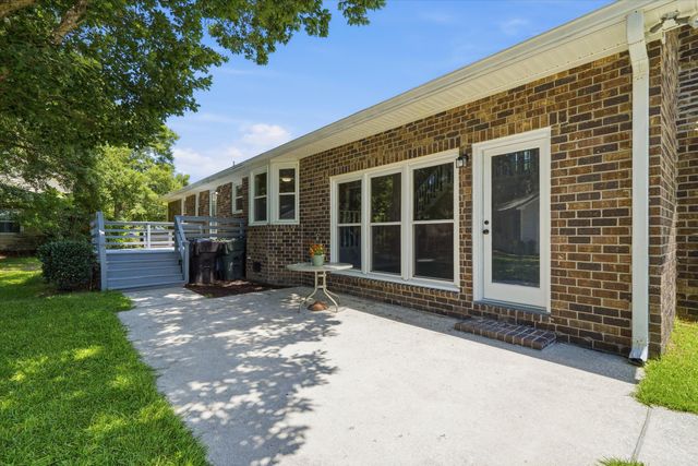 126 Fox Chase Drive, Goose Creek, SC 29445