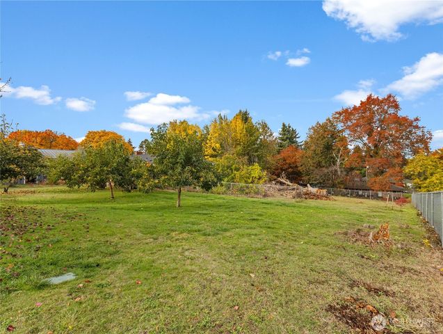 1515 June Drive, Vancouver, WA 98661